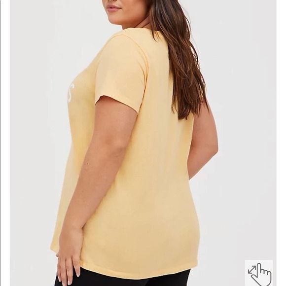 TORRID WOMEN’S CLASSIC FIT CREW TEE - FOO FIGHTERS MUSTARD YELLOW SIZE 0X NWT - Picture 2 of 5